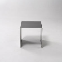 Lade das Bild in den Galerie-Viewer, Beistelltisch - HOOF (S)