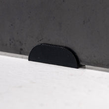 Lade das Bild in den Galerie-Viewer, Beistelltisch - HOOF (S)
